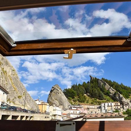 Al Vico Primo - Boutique Apartment Pietrapertosa Eksteriør billede